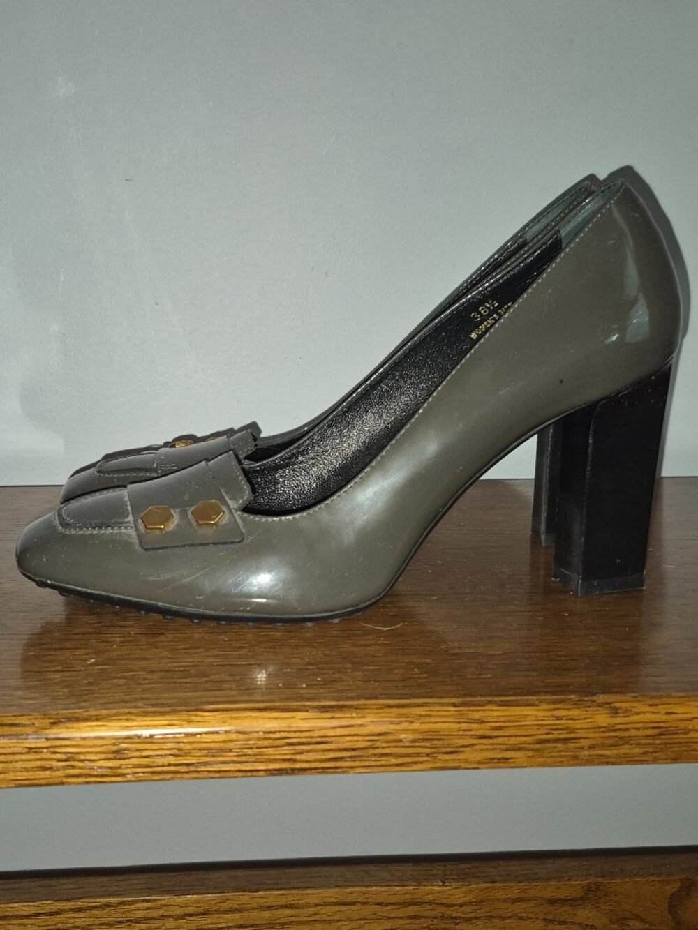 BNWB Tod's Patent Leather Loafer Pumps (38.5)